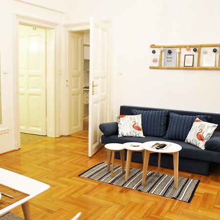 Cozy Design Home - Near Keleti & Citypark Budapest Exteriör bild